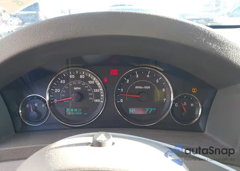 2005 Jeep Grand Cherokee Limited from USA, damaged, VIN 1J4HR58245C645035